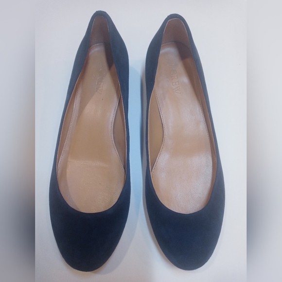 J. CREW NAVY BLUE SUEDE FLAT SHOES sz 7.5 women - Picture 2 of 9